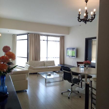 Family Apartment At Times Square Kuala Lumpur Luaran gambar