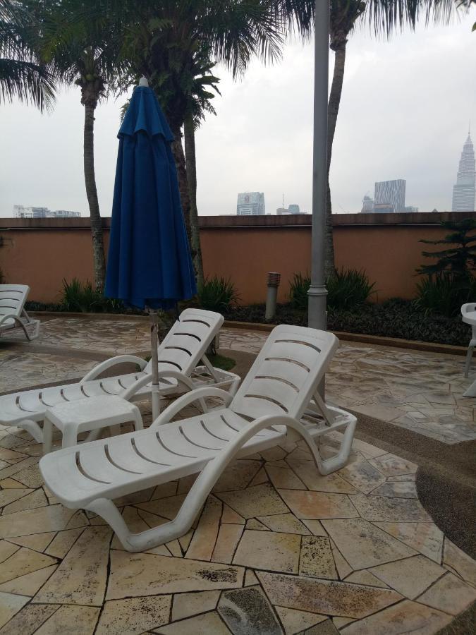 Family Apartment At Times Square Kuala Lumpur Luaran gambar
