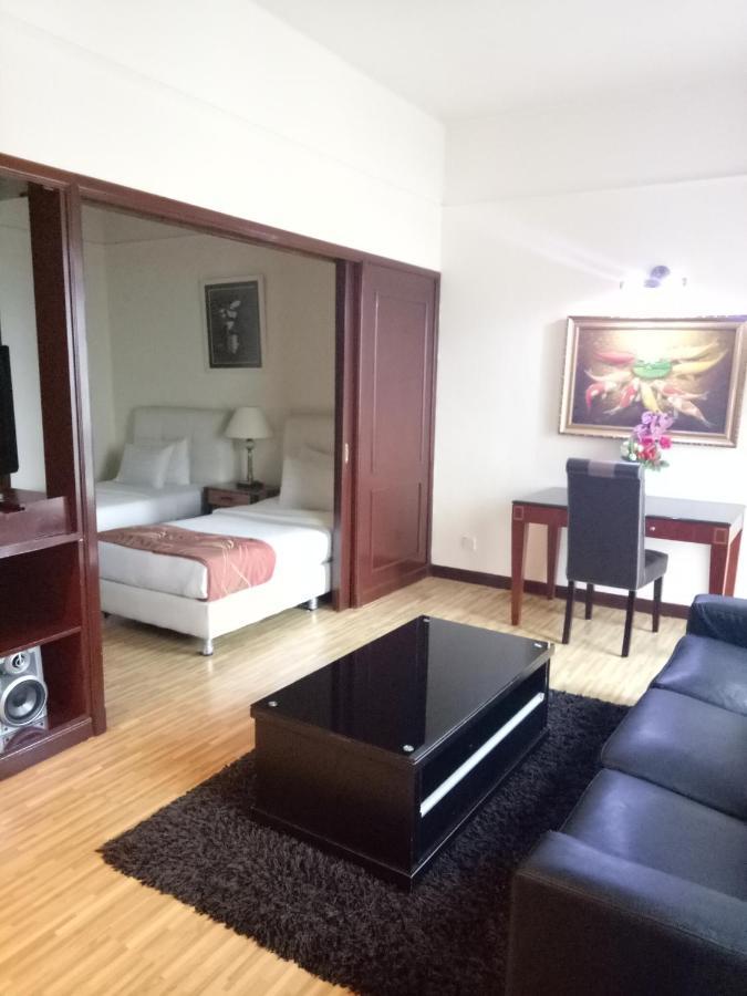 Family Apartment At Times Square Kuala Lumpur Luaran gambar