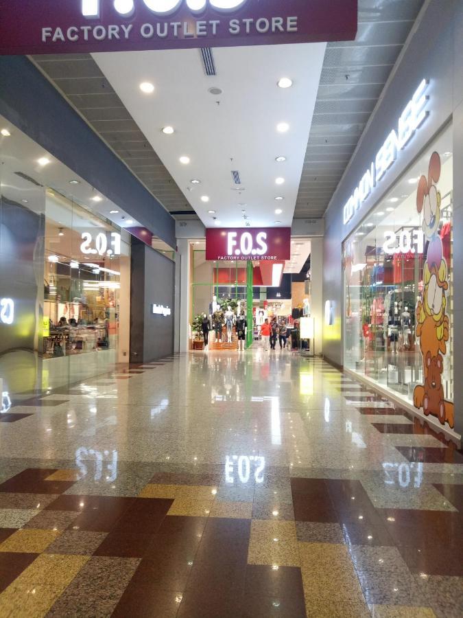 Family Apartment At Times Square Kuala Lumpur Luaran gambar