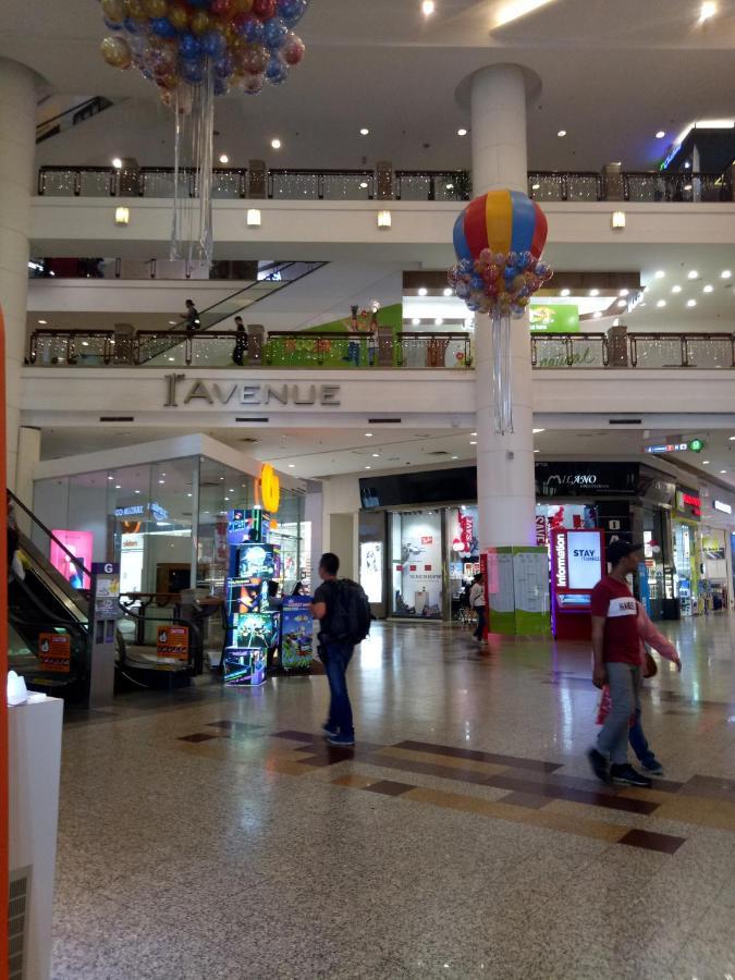 Family Apartment At Times Square Kuala Lumpur Luaran gambar